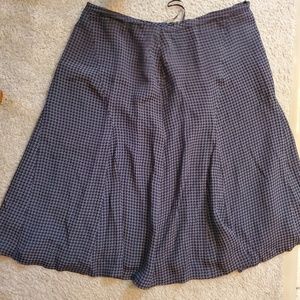 Skirt 14 w